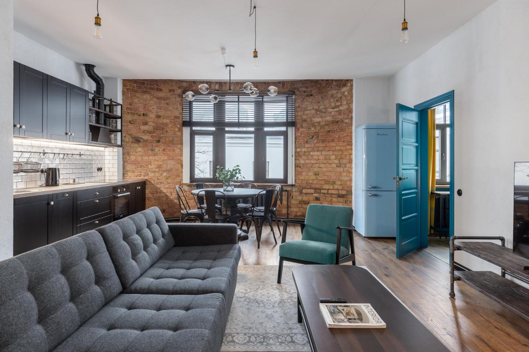 Industrial Style 2bd In Centre Lägenhet Riga